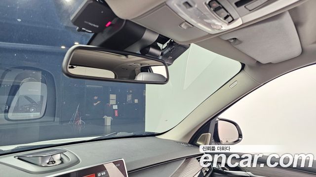 BMW X5 2017 — photo 32