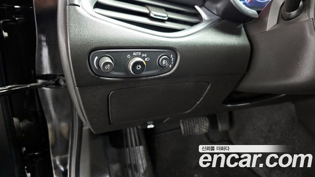 Chevrolet Korea Malibu 2019 — photo 17