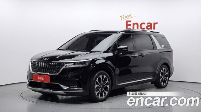 Kia Canival 2022 — photo 1
