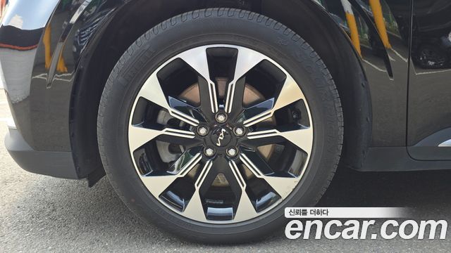 Kia Canival 2022 — photo 5