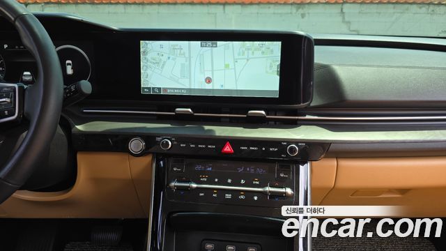 Kia Canival 2022 — photo 13