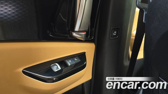 Kia Canival 2022 — photo 20