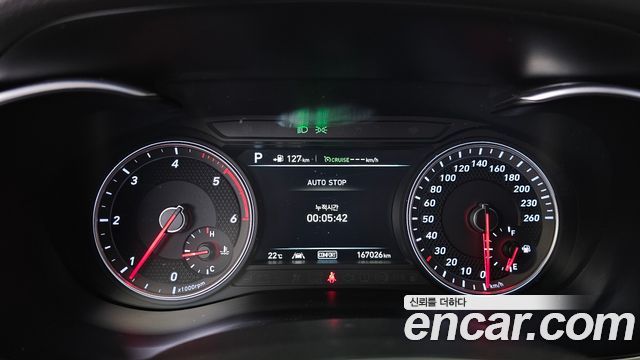 Genesis G70 2018 — photo 11