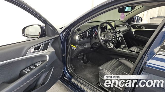 Genesis G70 2018 — photo 13