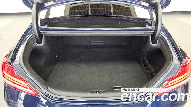 Genesis G70 2018 — photo 26