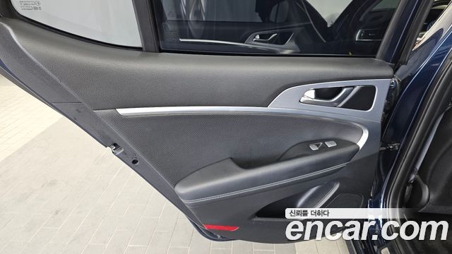 Genesis G70 2018 — photo 15