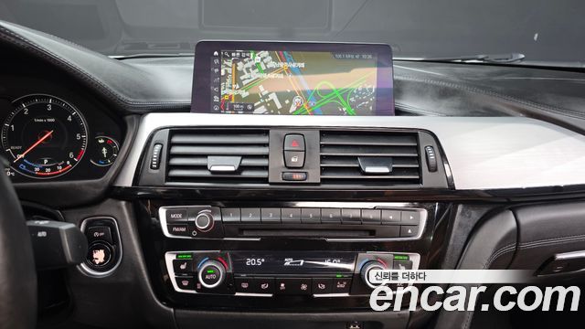 BMW 4-Series 2020 — photo 19