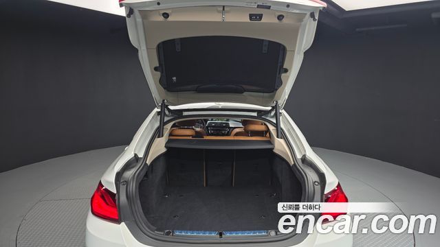 BMW 4-Series 2020 — photo 26