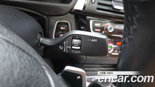 BMW 4-Series 2020 — photo 28