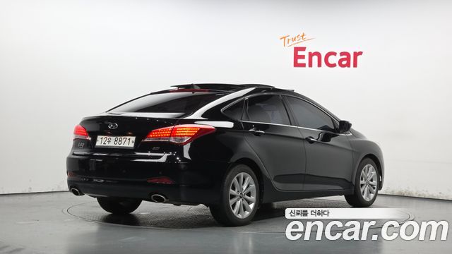 Hyundai i40 2012 — photo 2