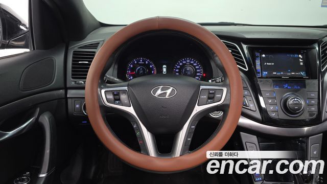 Hyundai i40 2012 — photo 20