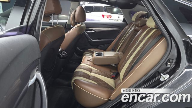 Hyundai i40 2012 — photo 16