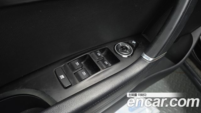 Hyundai i40 2012 — photo 27