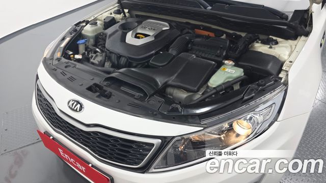Kia K5 2013 — photo 6