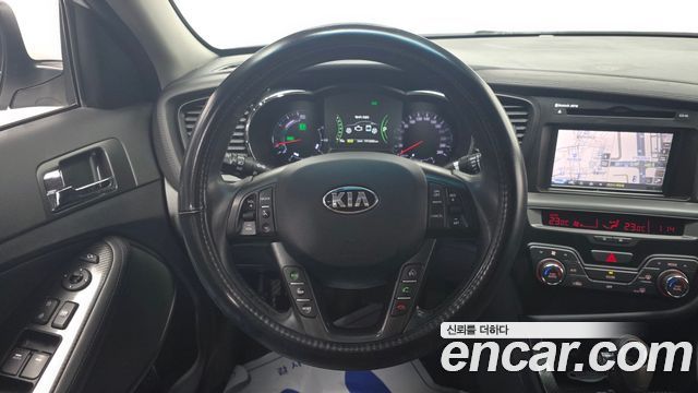 Kia K5 2013 — photo 15