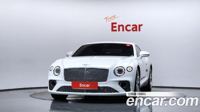 Bentley Continental 2020 — photo 3