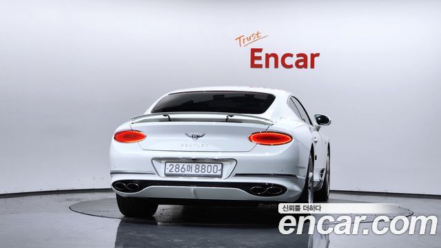 Bentley Continental 2020 — photo 4