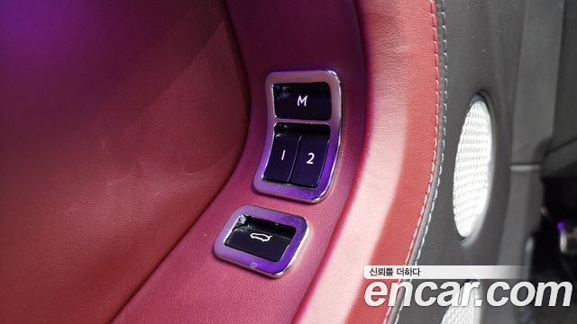 Bentley Continental 2020 — photo 22