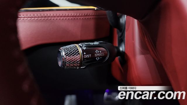 Bentley Continental 2020 — photo 28