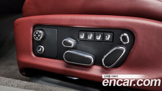 Bentley Continental 2020 — photo 33