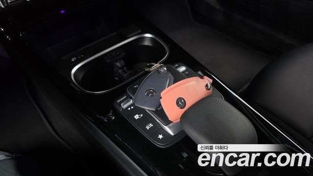 Mercedes-Benz A-Class 2022 — photo 24