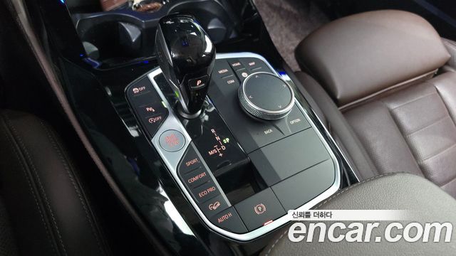 BMW X4 2022 — photo 9