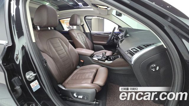 BMW X4 2022 — photo 11