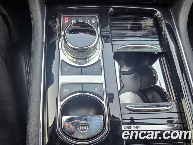 Jaguar XJ 2015 — photo 9