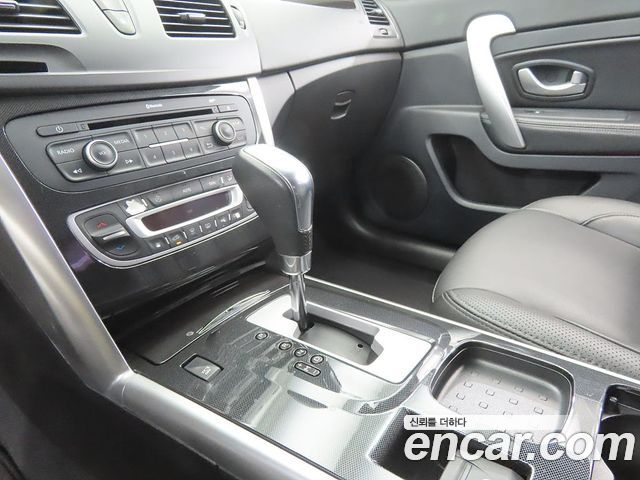 Renault Korea SM5  2016 — photo 11
