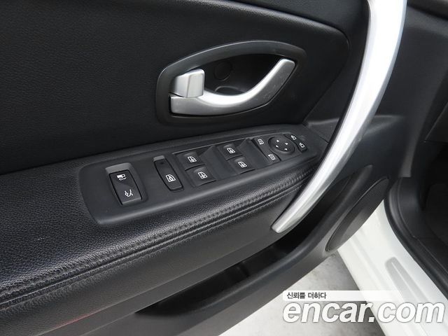 Renault Korea SM5  2016 — photo 15