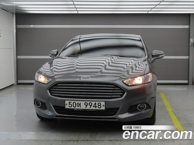 Ford Fusion 2014 — photo 2