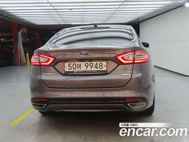 Ford Fusion 2014 — photo 3
