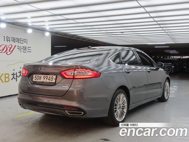 Ford Fusion 2014 — photo 4