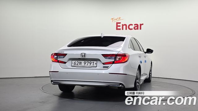 Honda Accord 2019 — photo 4