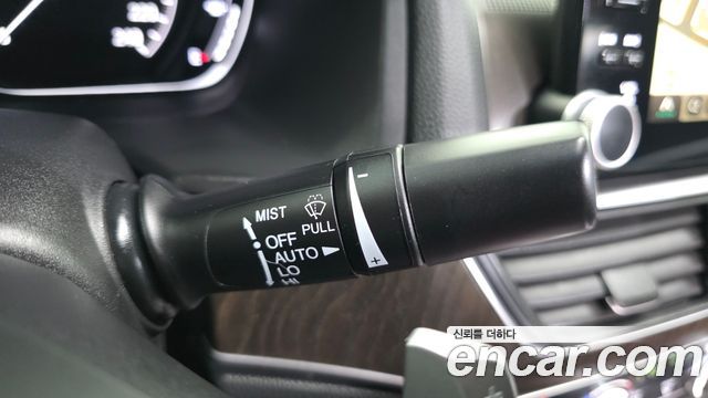 Honda Accord 2019 — photo 24