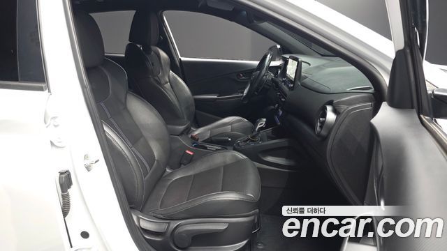 Hyundai Kona 2023 — photo 16