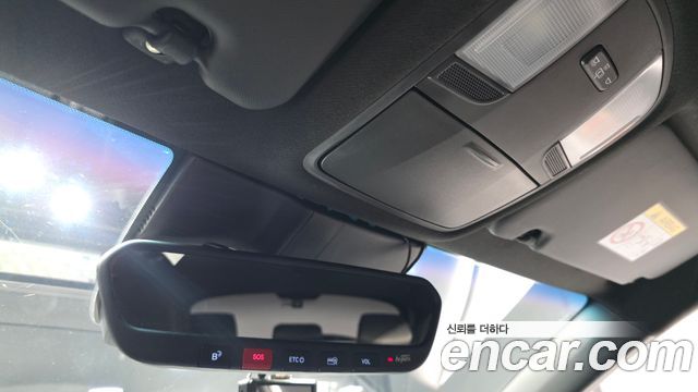 Hyundai Kona 2023 — photo 27