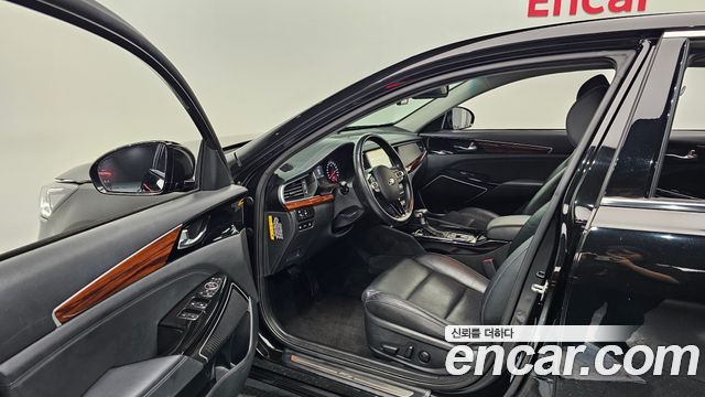 Kia K7 2016 — photo 10
