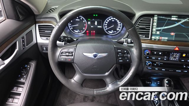 Hyundai Genesis 2016 — photo 13