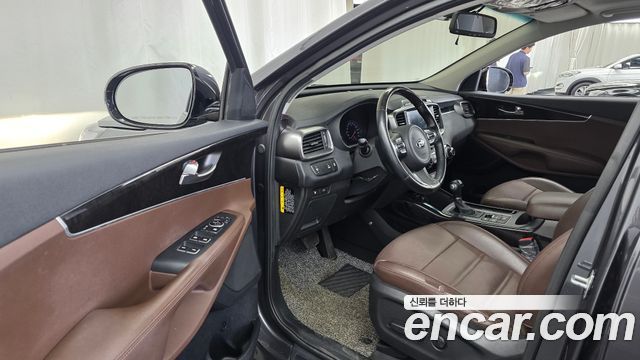 Kia Sorento 2016 — photo 10