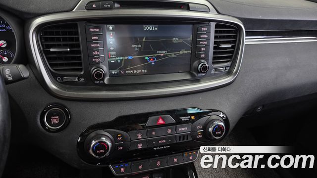 Kia Sorento 2016 — photo 13