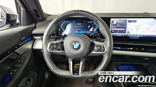 BMW 5-Series 2024 — photo 13