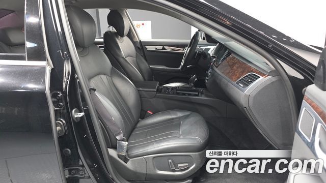Hyundai Genesis 2015 — photo 17