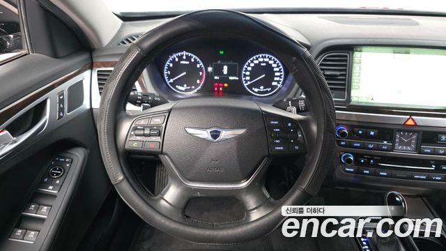 Hyundai Genesis 2015 — photo 19
