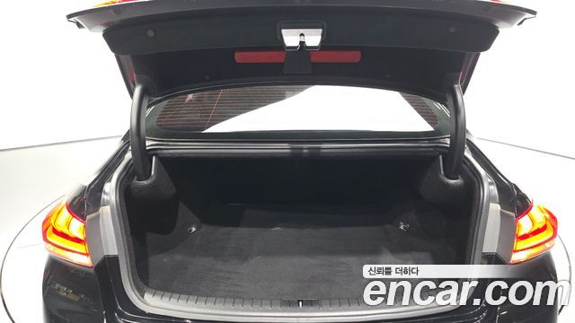 Hyundai Genesis 2015 — photo 26