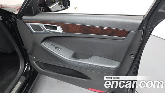 Hyundai Genesis 2015 — photo 14