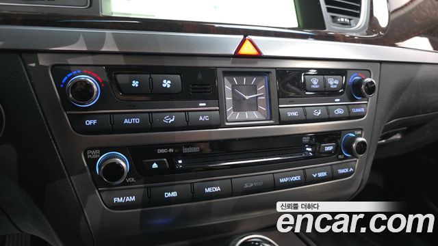 Hyundai Genesis 2015 — photo 27