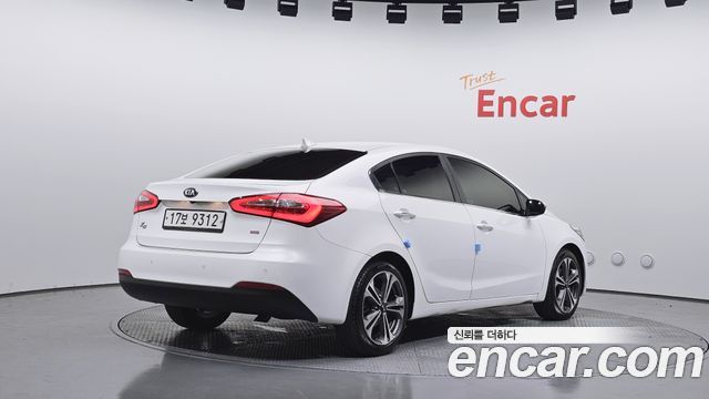 Kia K3 2013 — photo 2