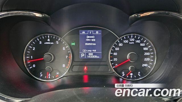 Kia K3 2013 — photo 11