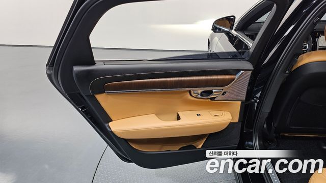 Volvo S90 2022 — photo 15